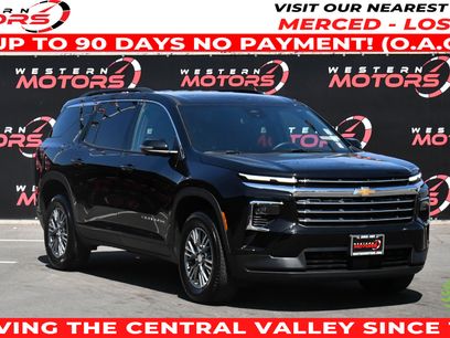 Used 2024 Chevrolet Traverse LT