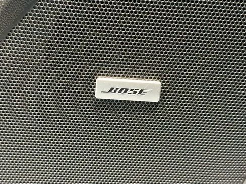 Used 2023 Chevrolet Traverse High Country image 18