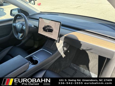 Used 2023 Tesla Model Y Long Range image 16