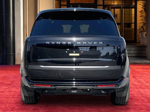 New 2026 Land Rover Range Rover Long Wheelbase SE AWD/4WD image 5