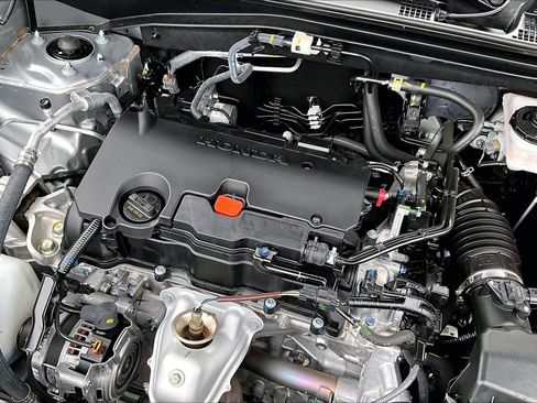 Certified 2025 Honda HR-V LX image 32