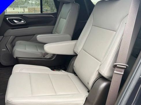 Used 2024 Chevrolet Tahoe Z71 w/ Luxury Package AWD/4WD image 26