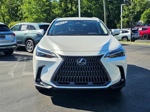 Used 2024 Lexus NX 250 FWD w/ Towing Package (2000 Lbs) image 5