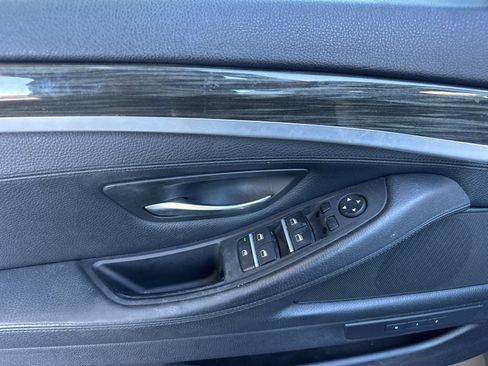 Used 2013 BMW 528i 528i image 10