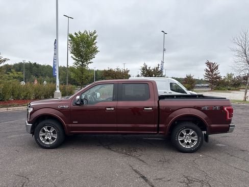 Used 2016 Ford F150 Lariat w/ Equipment Group 502A Luxury image 9
