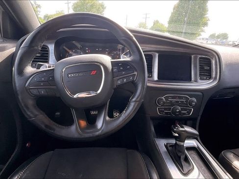 Used 2017 Dodge Charger R/T RWD image 14