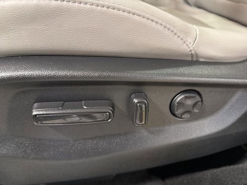 Used 2021 Honda CR-V EX-L image 23