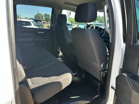 Used 2022 Chevrolet Silverado 1500 W/T w/ WT Value Package AWD/4WD image 16