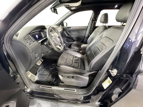 Used 2022 Volkswagen Tiguan SEL R-Line image 21