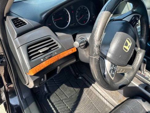 Used 2011 Honda Accord EX-L image 22