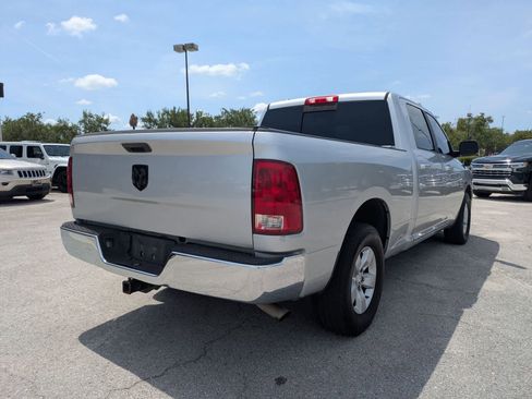 Used 2019 RAM 1500 Classic SLT RWD image 4