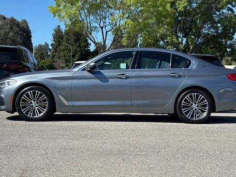 Used 2019 BMW 530e w/ Premium Package RWD image 7