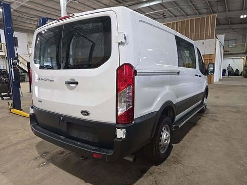 Used 2024 Ford Transit 250 Low Roof AWD w/ Exterior Upgrade Package image 3