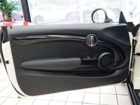 Used 2019 MINI Cooper S w/ Storage Package FWD image 21