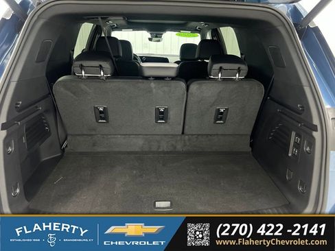 Used 2025 Chevrolet Traverse High Country FWD image 20