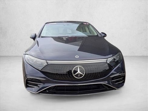 Certified 2023 Mercedes-Benz EQS 580 4MATIC Sedan image 2