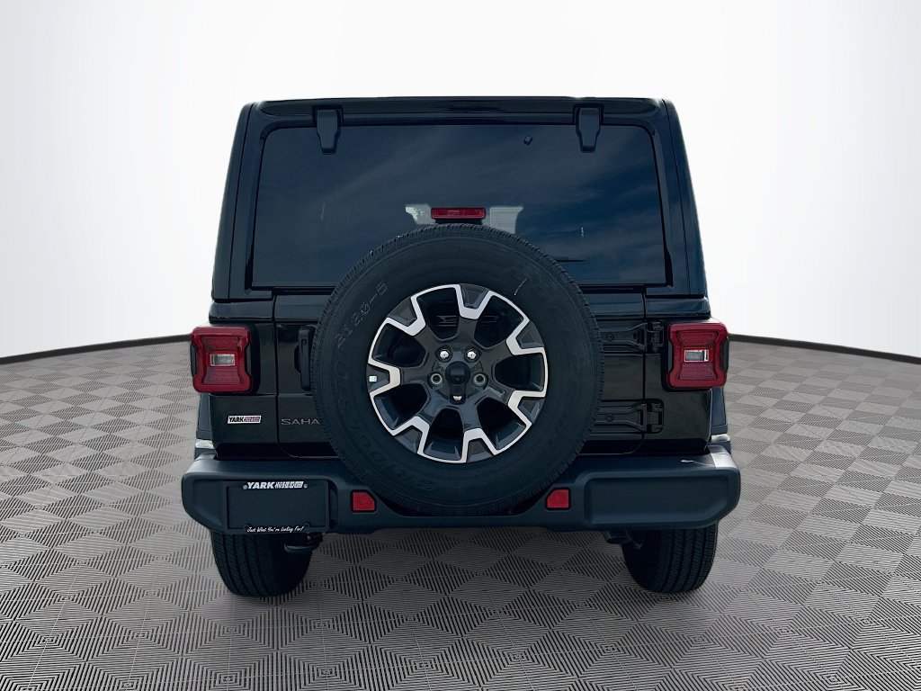 New 2026 Jeep Wrangler Unlimited Sahara AWD/4WD image 8