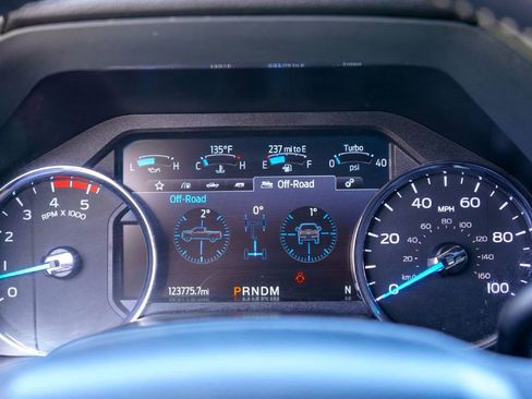 Used 2022 Ford F350 Lariat w/ Lariat Value Package image 14