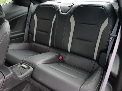 Used 2018 Chevrolet Camaro SS image 29