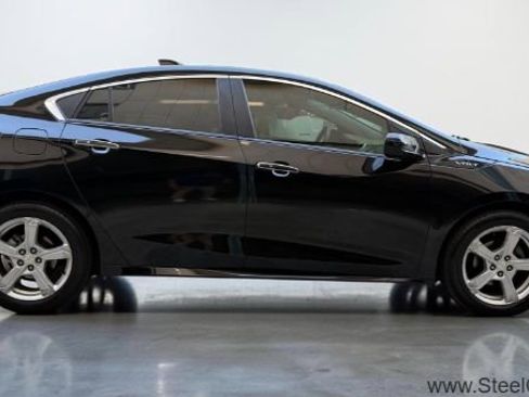 Used 2018 Chevrolet Volt LT image 7