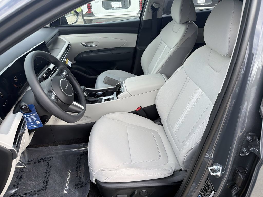 New 2026 Hyundai Tucson SEL Plus AWD/4WD image 13