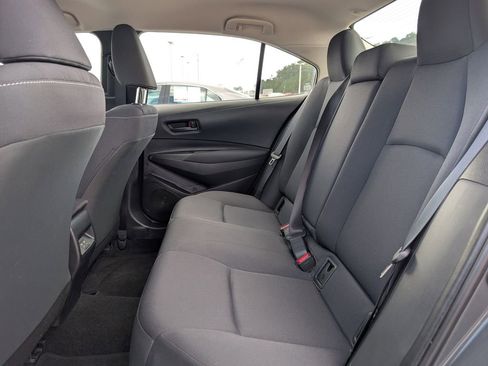 Used 2023 Toyota Corolla LE image 29