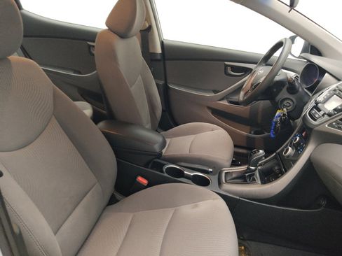 Used 2016 Hyundai Elantra SE w/ Option Group 02 FWD image 21