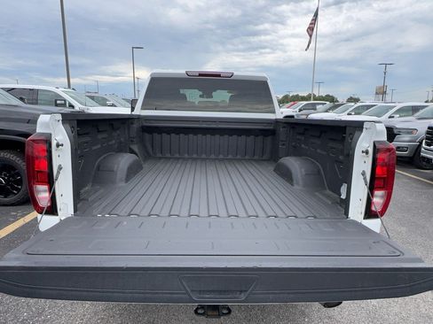 Certified 2024 GMC Sierra 2500 Pro w/ Convenience Package AWD/4WD image 5