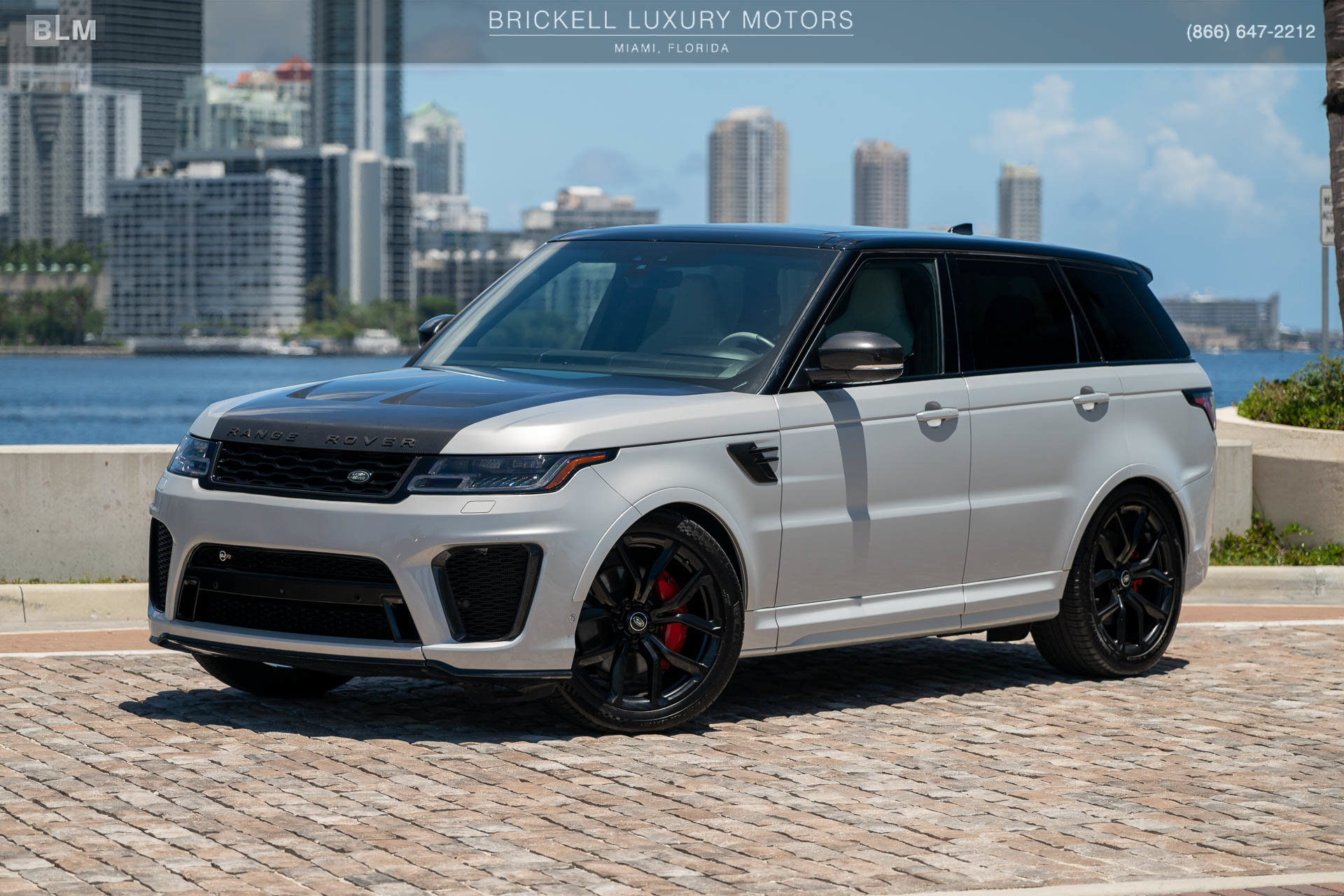 Used 2022 Land Rover Range Rover Sport SVR Carbon Edition AWD/4WD image 10