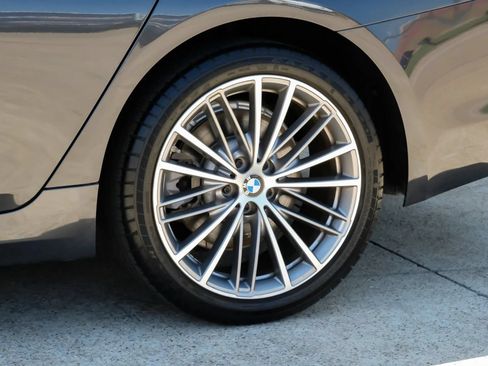 Used 2018 BMW 530i RWD image 68