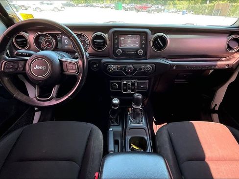 Used 2019 Jeep Wrangler Unlimited Sport S AWD/4WD image 5