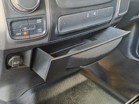 Used 2017 RAM 1500 Tradesman AWD/4WD image 14
