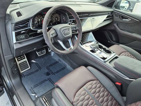 New 2026 Audi RS Q8 performance image 2