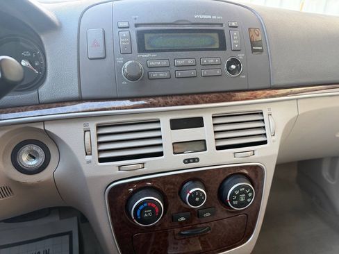 Used 2006 Hyundai Sonata LX FWD image 25