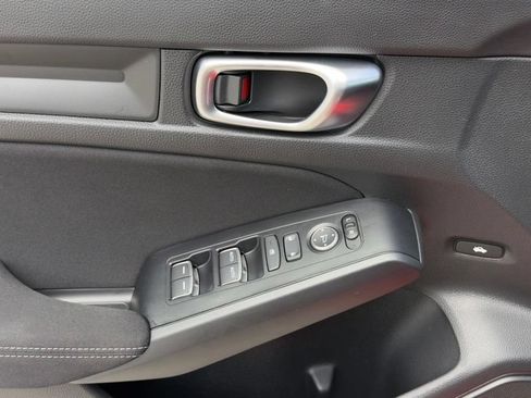 Used 2023 Honda Civic Sport image 31