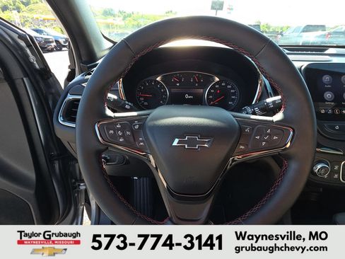Used 2024 Chevrolet Equinox RS w/ RS Leather Package AWD/4WD image 17
