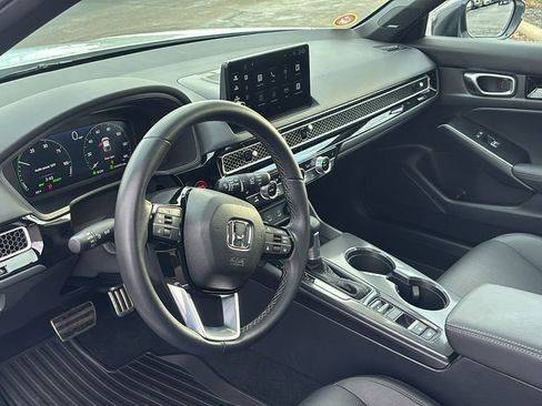 Certified 2025 Honda Civic Sport Touring image 23