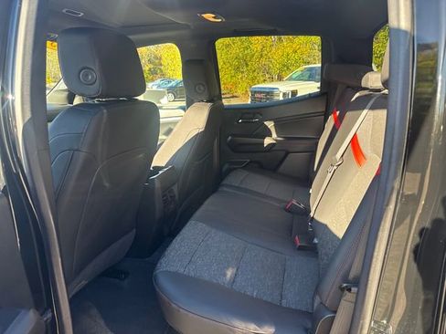 Used 2023 Chevrolet Colorado Z71 w/ Advanced Trailering Package image 18