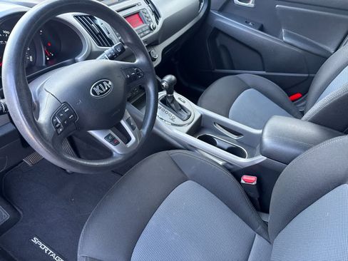 Used 2016 Kia Sportage LX AWD/4WD image 11