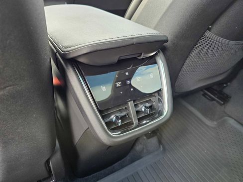Used 2025 Volvo EX90 Ultra image 22