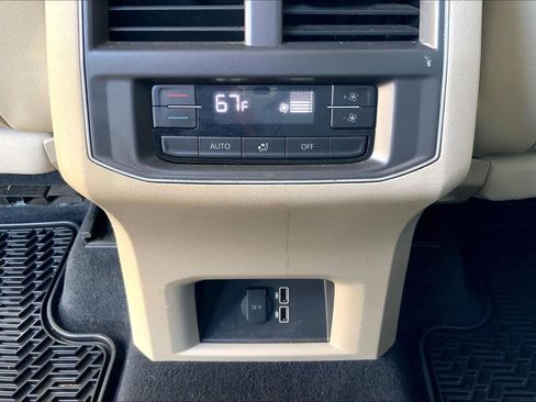 Used 2019 Volkswagen Atlas SE FWD image 36