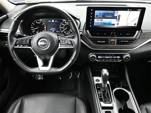 Used 2023 Nissan Altima 2.5 SL image 5