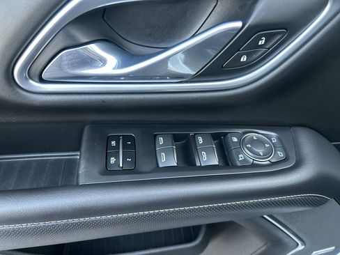 Used 2021 Chevrolet Tahoe Premier w/ Premium Package image 26