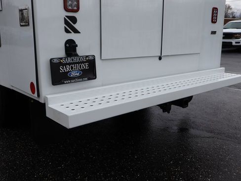 New 2026 Ford E-350 and Econoline 350 Super Duty w/ Power Equipment Group image 18