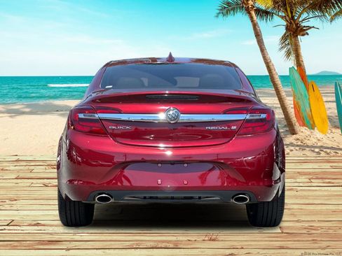 Used 2016 Buick Regal FWD image 5