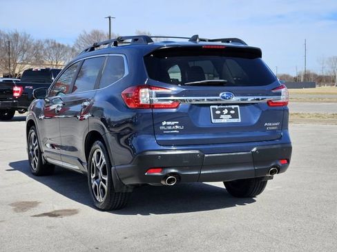 Used 2023 Subaru Ascent Touring image 3