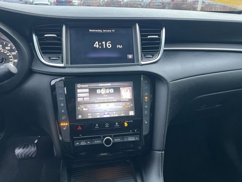 Used 2022 INFINITI QX50 Luxe image 19