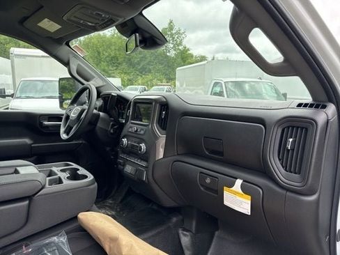 New 2025 GMC Sierra 3500 Pro w/ Convenience Package RWD image 19