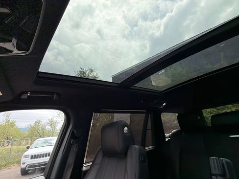 Used 2014 Land Rover Range Rover Long Wheelbase Supercharged AWD/4WD image 25