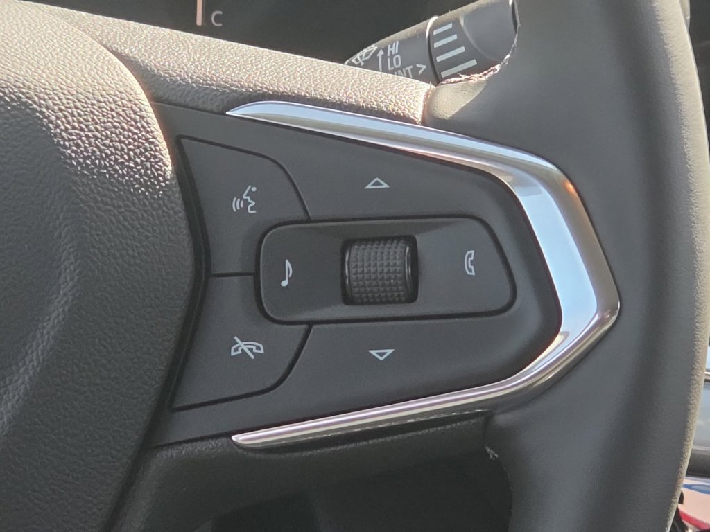 New 2026 Chevrolet Trax LT w/ Driver Confidence Package FWD image 15